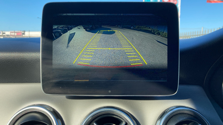 Mercedes-Benz GLA 180 Urban Edition 5dr Auto Petrol Hatchback